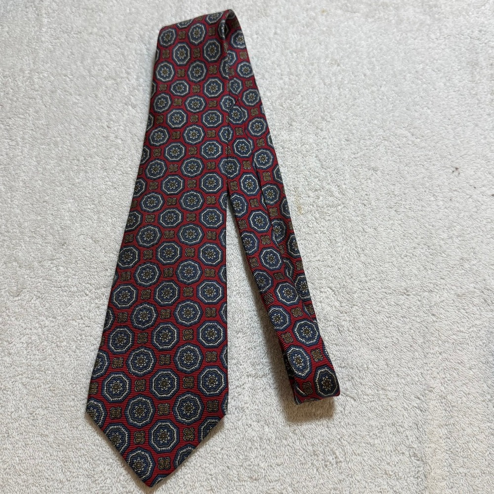 Liberty of London Mens Silk Tie Red Blue Geometric Medallion Made in USA